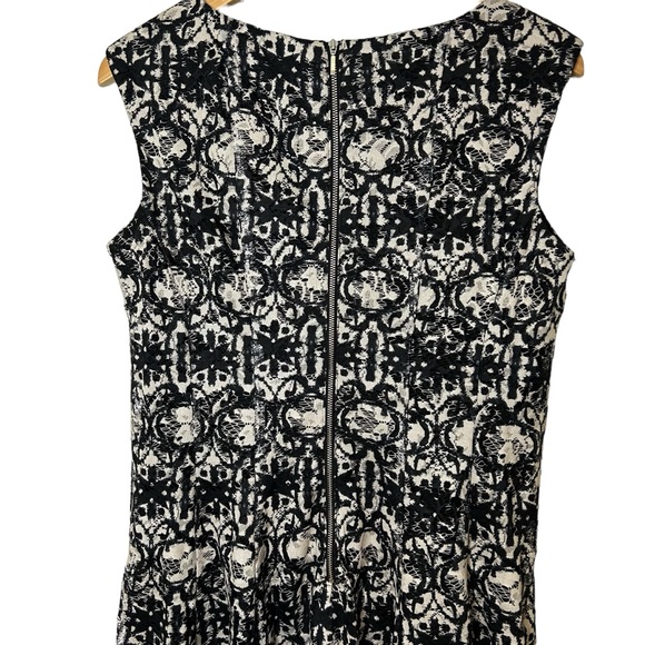 Roz Ali Lace Tunic Style Swing Dress Ombré Black Magenta Size 10 - Picture 8 of 13